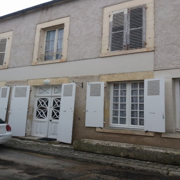 Offres de vente Maison Léré 18240