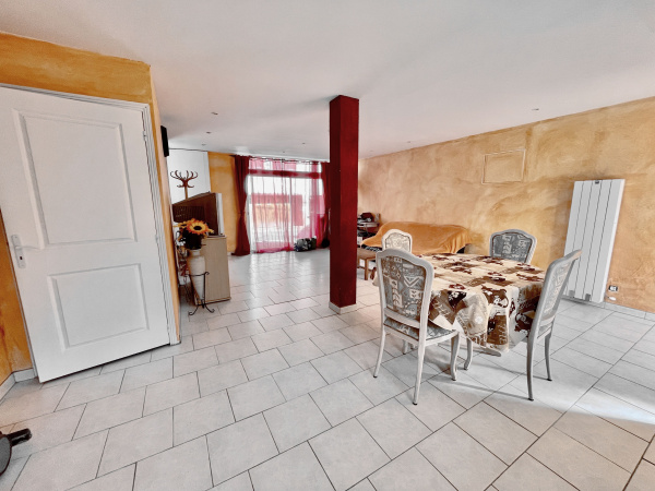 Offres de vente Maison de village Bonny-sur-Loire 45420